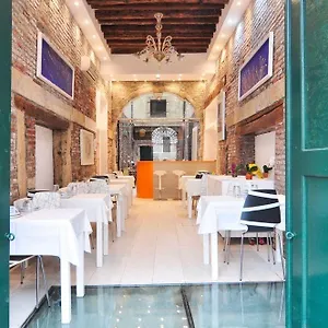 Al Mascaron Ridente 3* Venezia